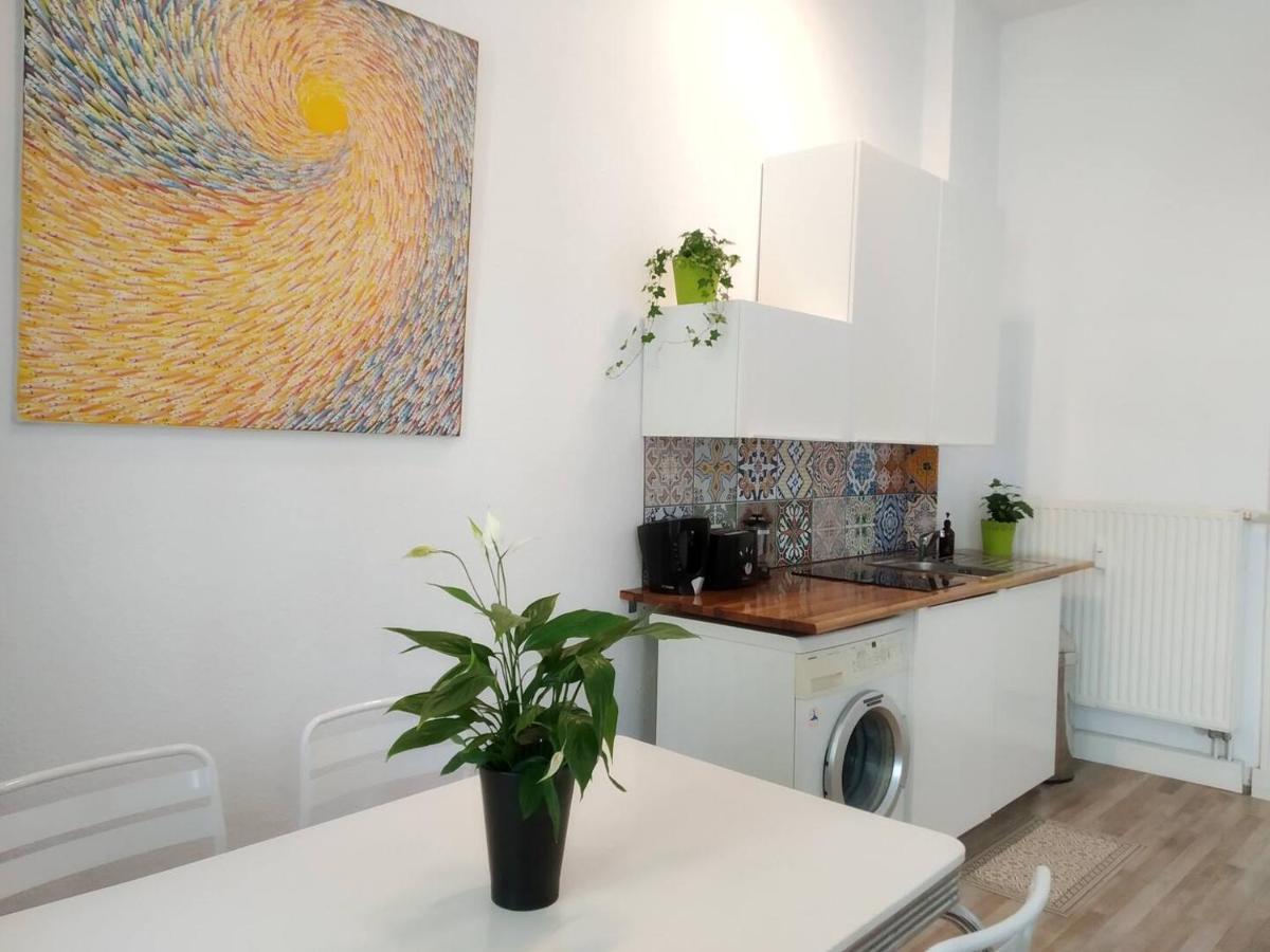 Cozy Studio In Friedrichshain, 4 Quiet Guests Only Berlin Bagian luar foto